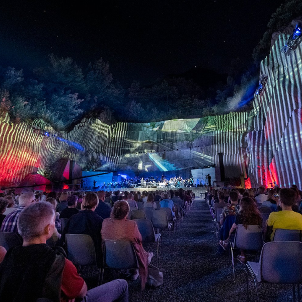 Tones Teatro Natura