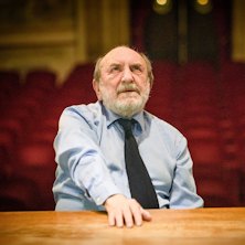 Umberto Galimberti - Il bene e il male, educare le nuove generazioni Sala Astra