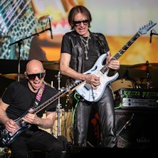 SatchVai Band - featuring Joe Satriani and Steve Vai + Blues For Pino + Ned Evett Comfort Festival - Parco Villa Casati Stampa