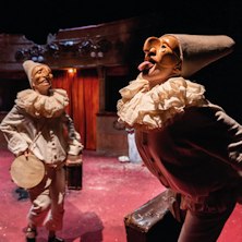 Arlecchino teatro ragazzi bambini famiglie teatro dell'unione viterbo unione Teatro dell'Unione
