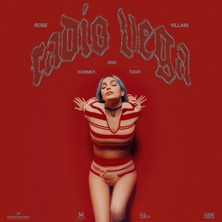 Rose Villain + Gaia + Shablo Giardini del Frontone
