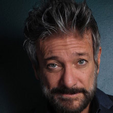 MI DIMETTO DA UOMO ROMA Teatro Cinema E...