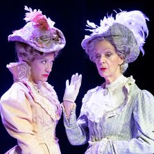 L'importanza di chiamarsi Ernesto Teatro Alessandrino