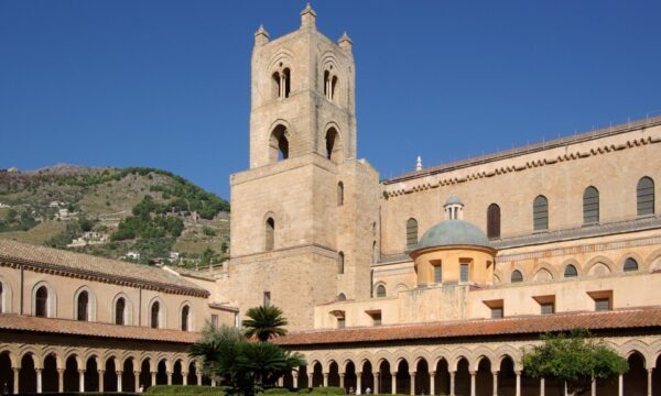 Interno e mosaici del Duomo di Monreale vicinanze Palermo