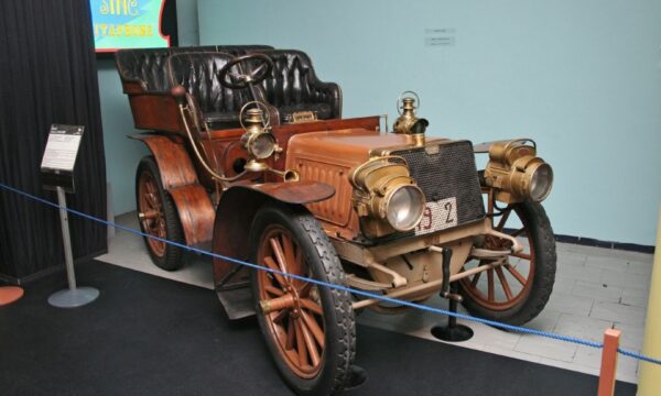 Museo Nazionale dell Automobile MAUTO a Torino auto storiche